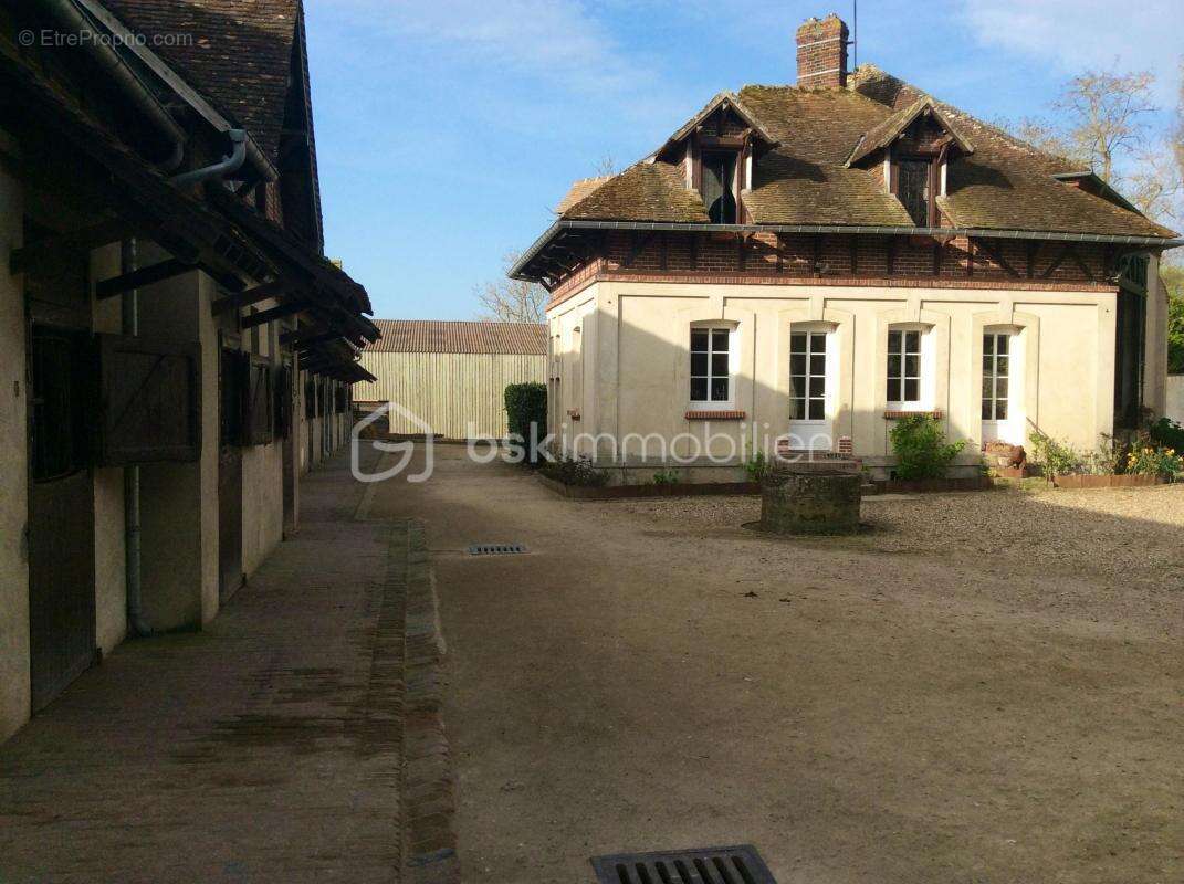 propriété équestre avec gite et maison de maître - photo 9