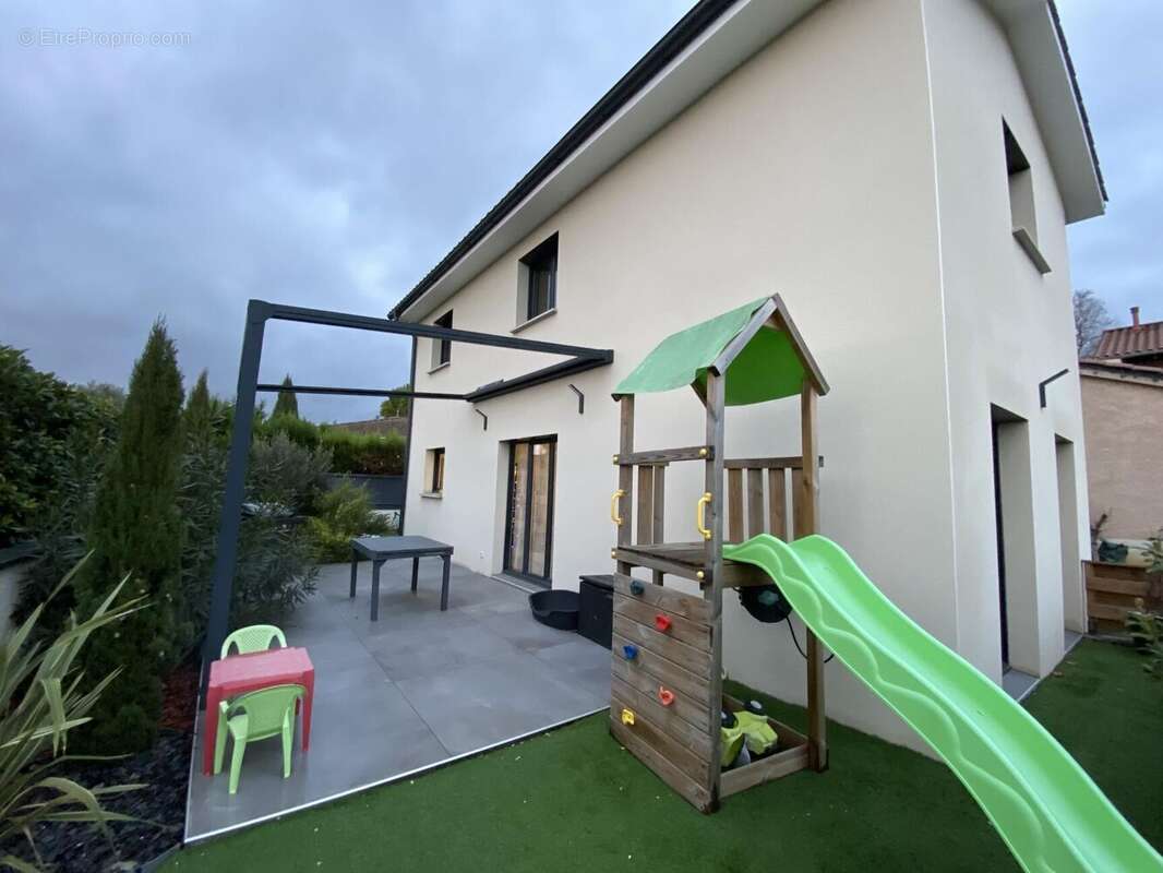 Photo 3 - Maison à FAREINS