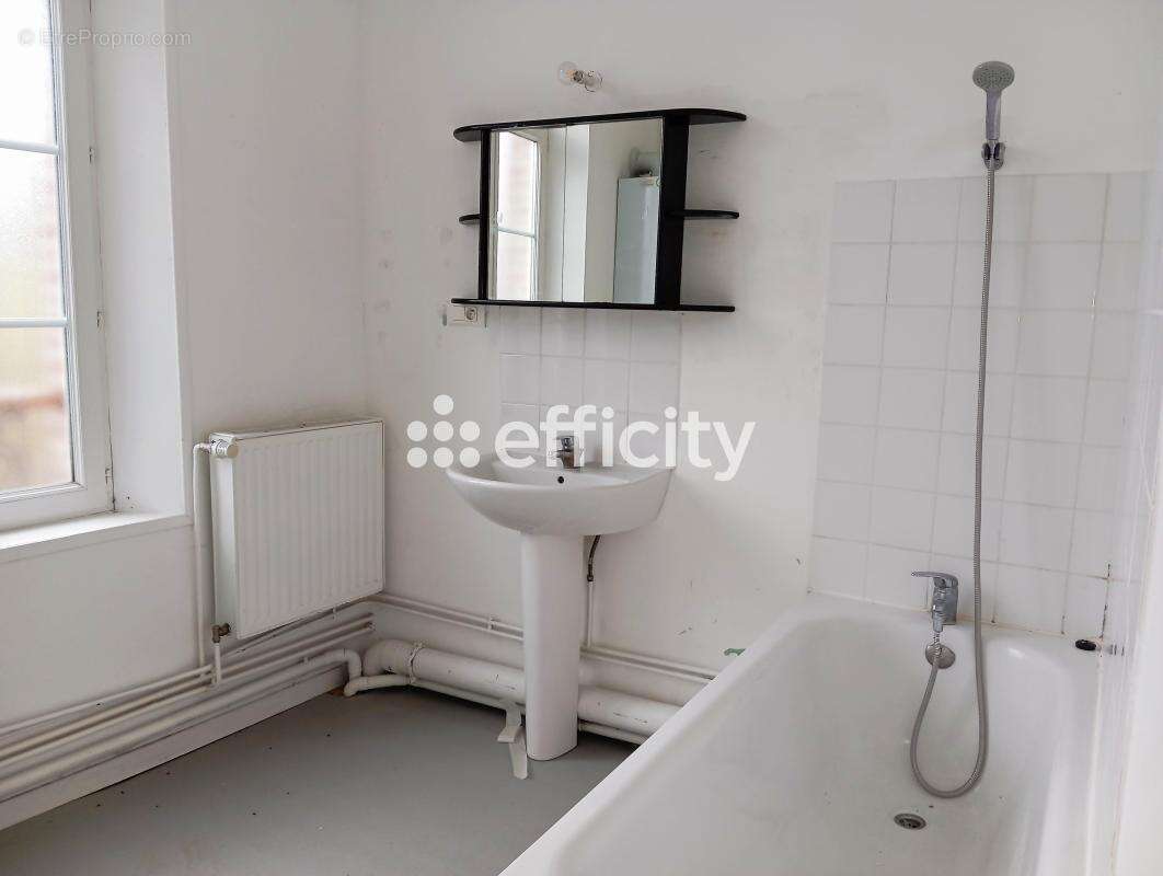 Appartement à BEAUVAL