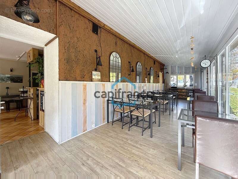 Commerce à VILLARS-COLMARS