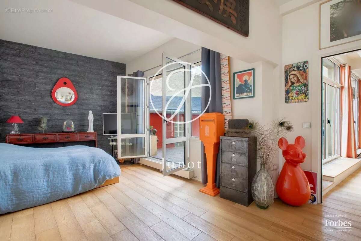 Appartement à VERSAILLES
