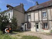 Maison à SAINT-ETIENNE-DU-ROUVRAY