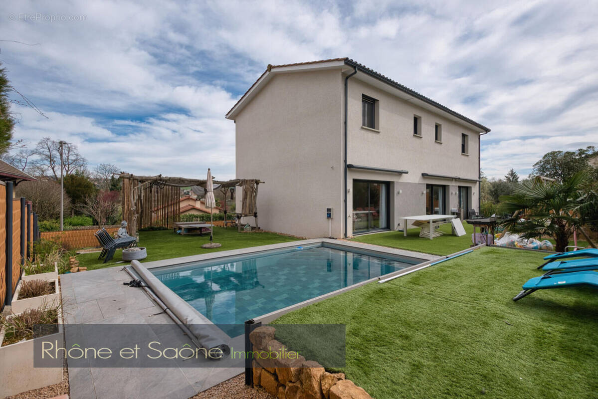 Photo 1 - Maison à ALBIGNY-SUR-SAONE