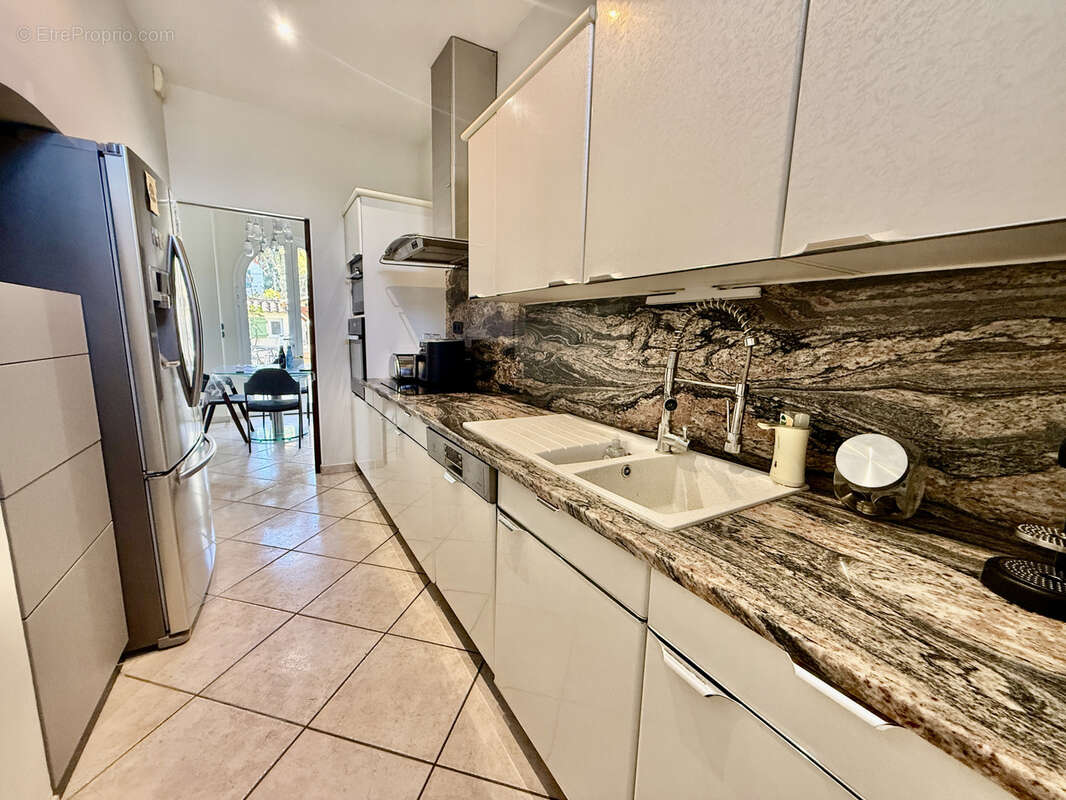 Maison à MARSEILLE-8E