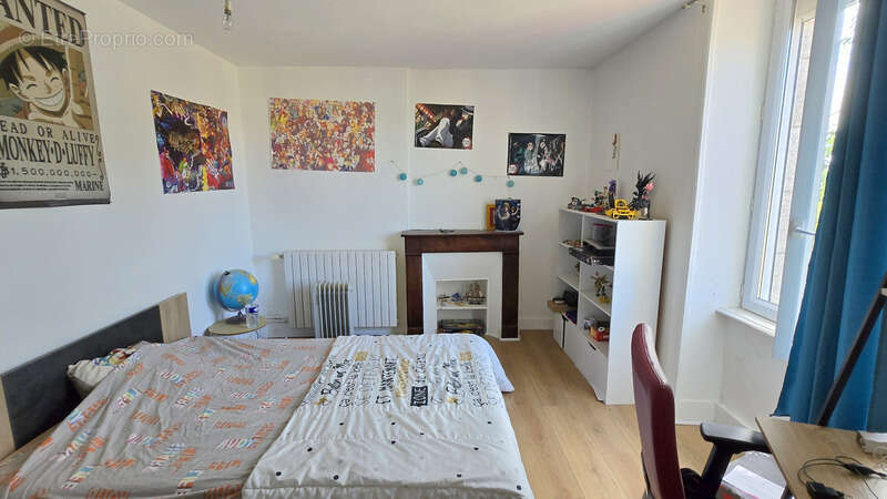 Maison à ORADOUR-SUR-GLANE