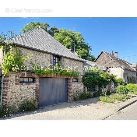 Maison à CHAMBEUGLE