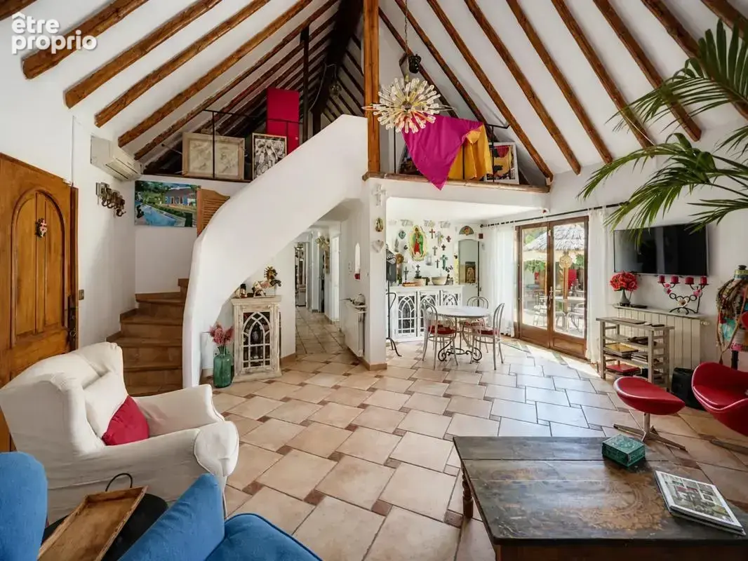 Maison de 6 pièces de 124,06 m² au Grau-du-Roi - photo 5