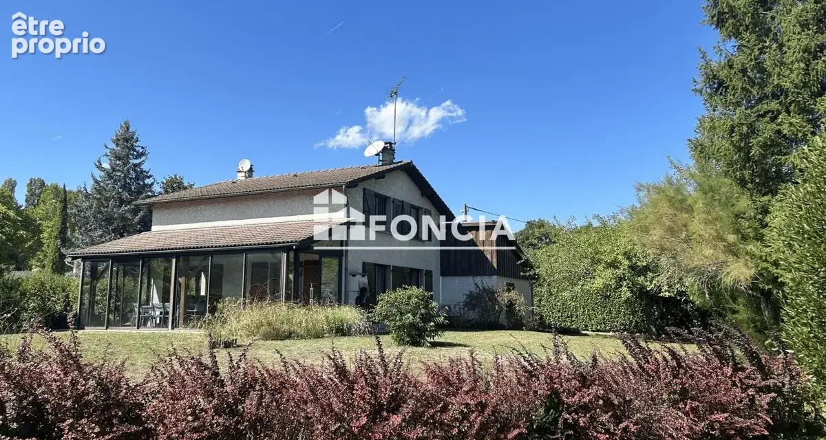 Photo Maison à Renage au prix de 380 000€