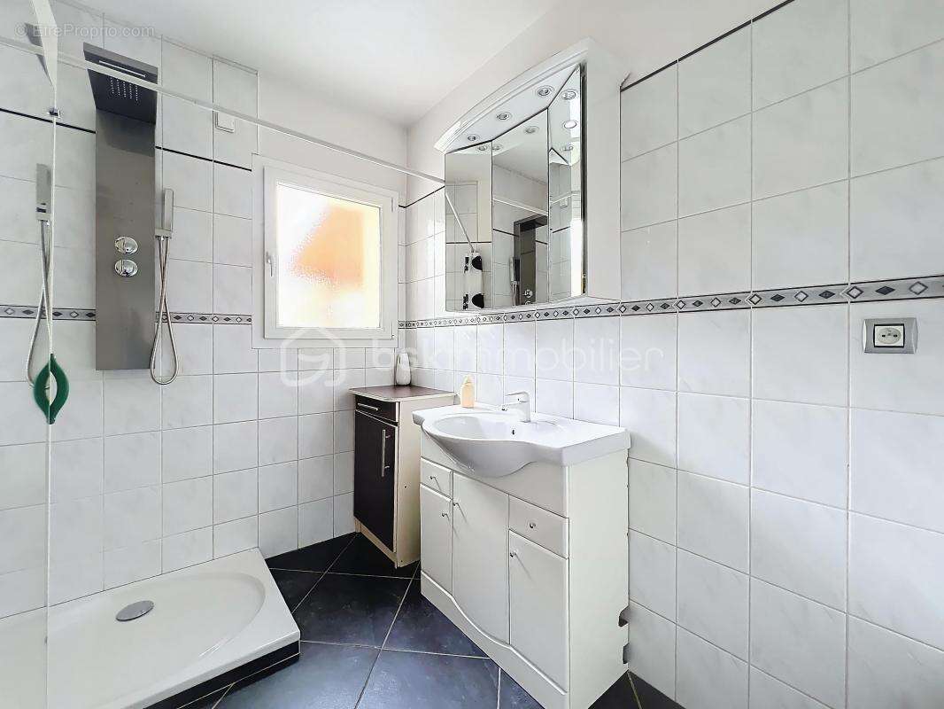 Maison à SAINT-GERVAIS