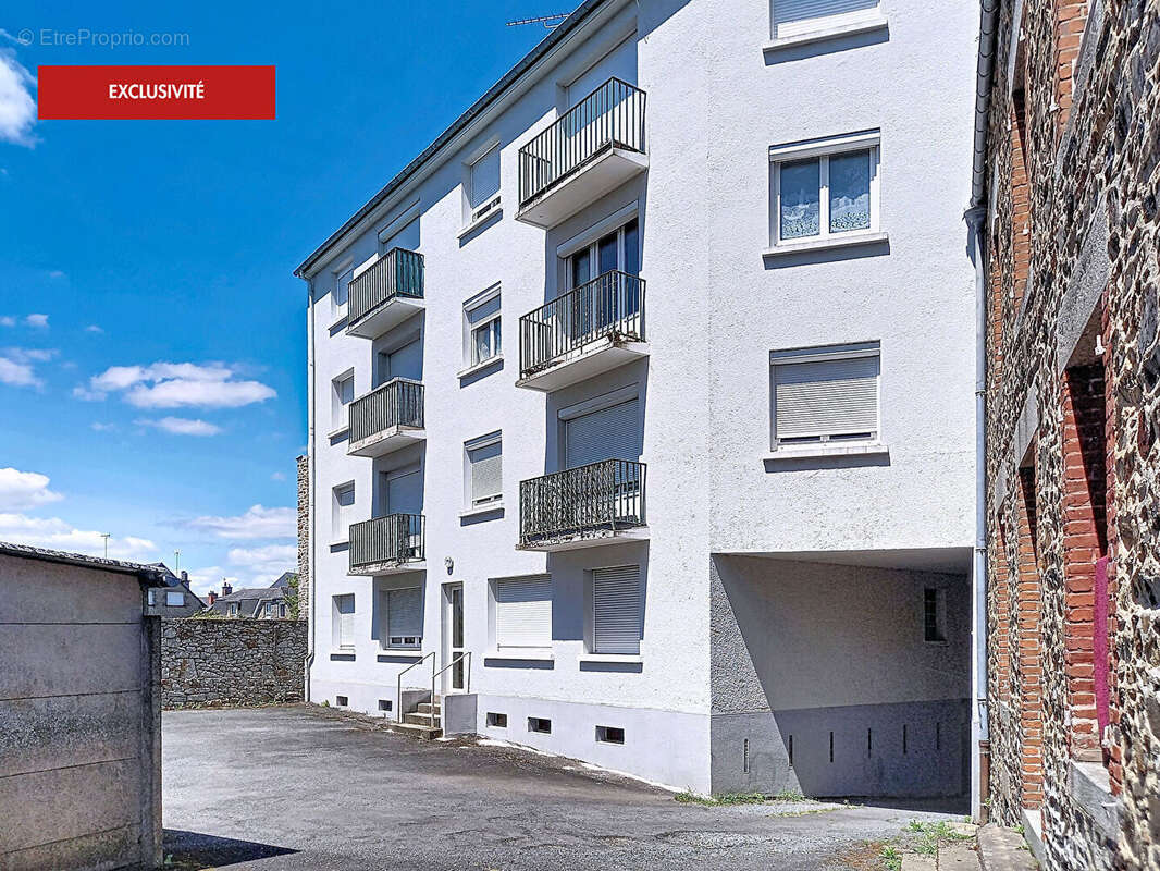 Fougères Centre, Appartement de 4 pièces avec 3 chambres et stationnement facile ! - photo 10