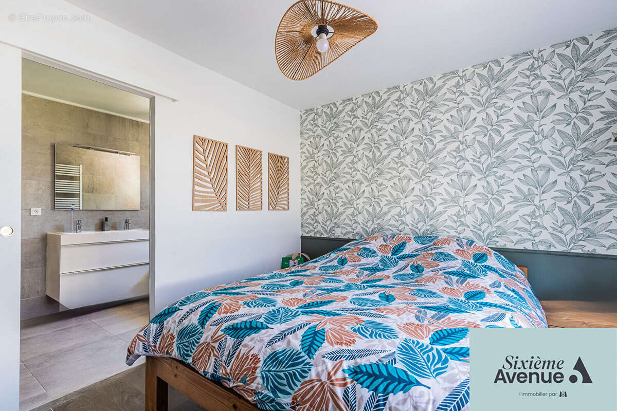 Maison à SAVIGNY-SUR-ORGE