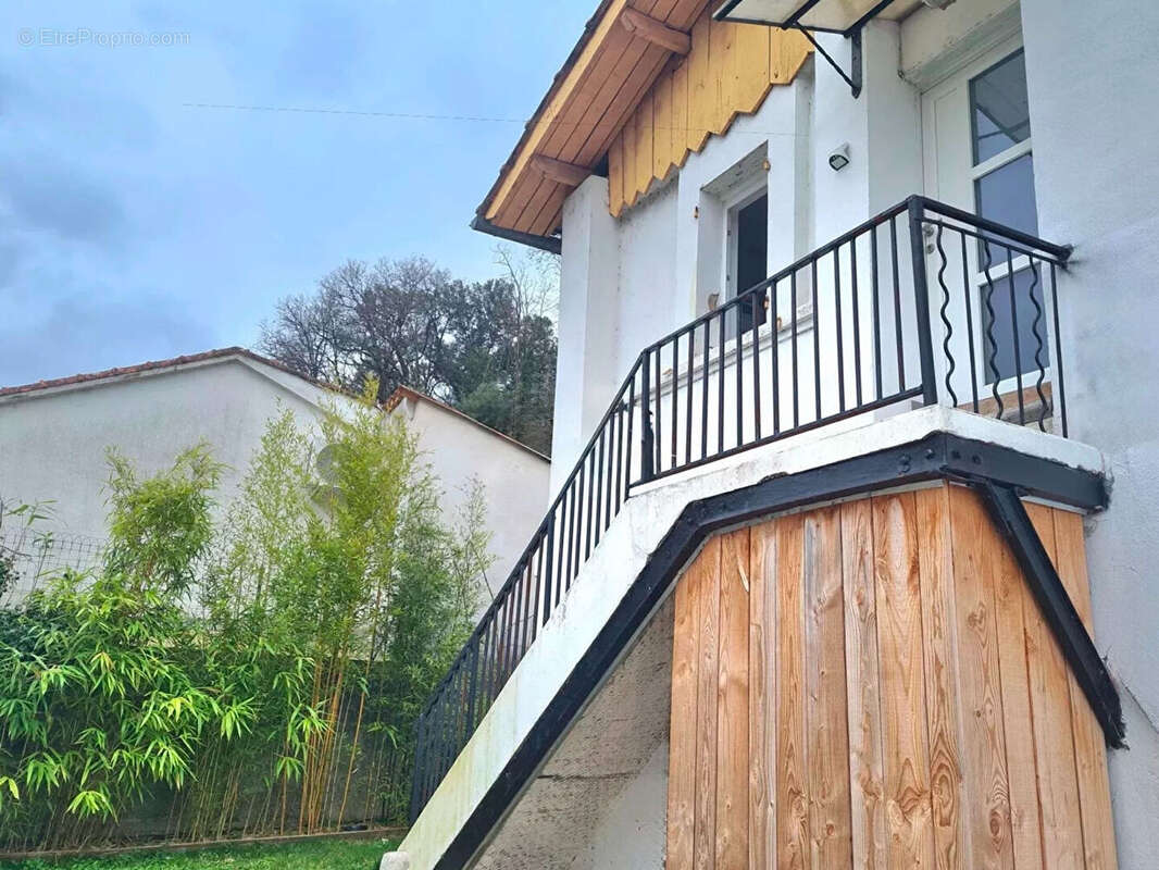 Maison à CENDRAS