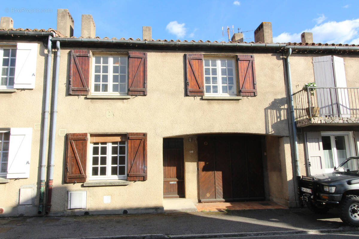 Maison à COUIZA