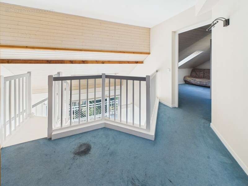 Appartement à AMBILLY