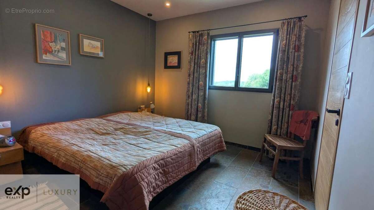 Maison à VILLEFRANCHE-DU-PERIGORD