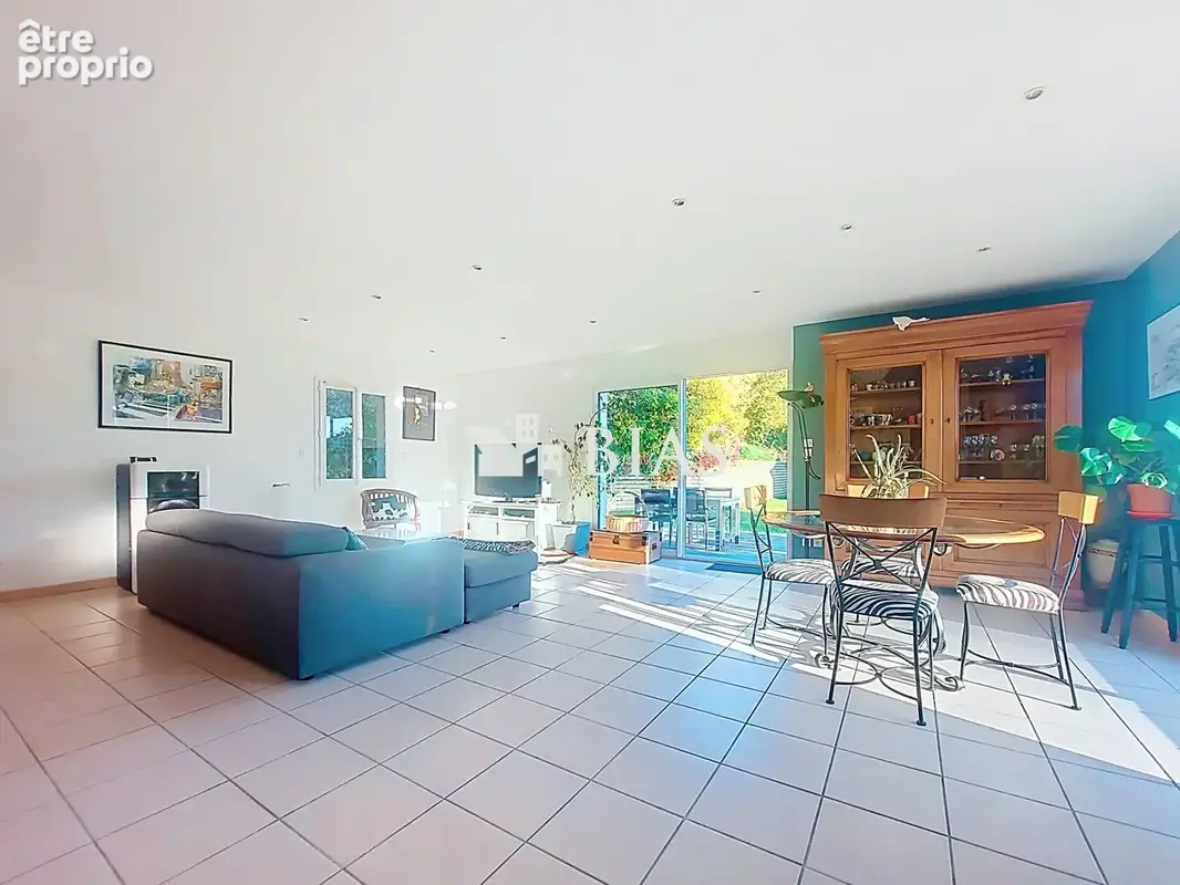 Maison 5 pièces 158 m² à vendre à Saint-Samson-De-La-Roque (27680) - photo 5