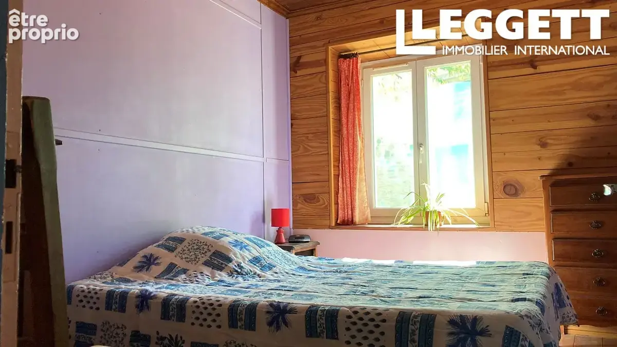 Ferme composée d'une maison d'habitation et dépendances sur un terrain de plus de 15 hectares - photo 6