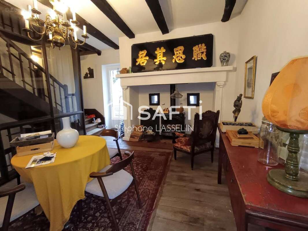 Maison 380 m² à Souillac  - photo 7