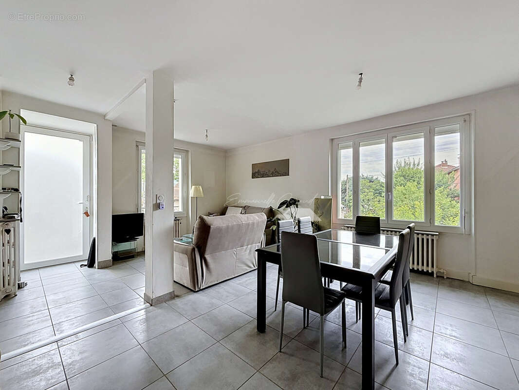 Maison à MILLAU