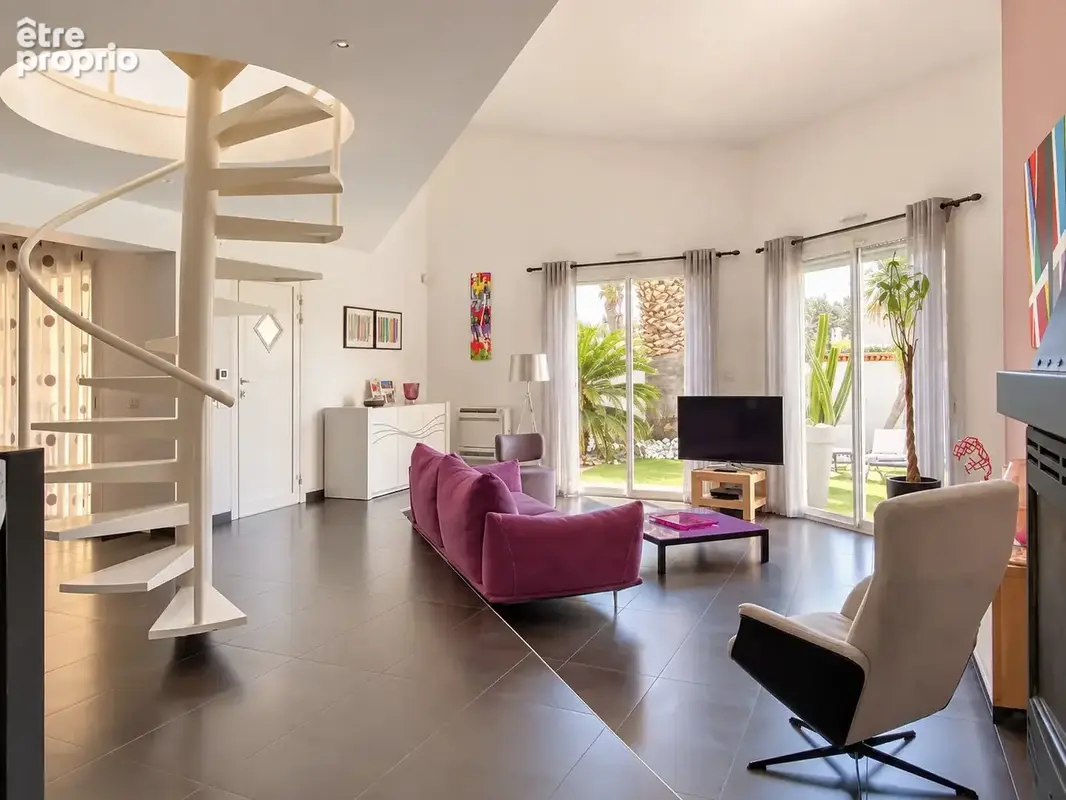 A perpignan route des plages, une villa d'architecte, 160m2 sh, avec piscine - photo 2