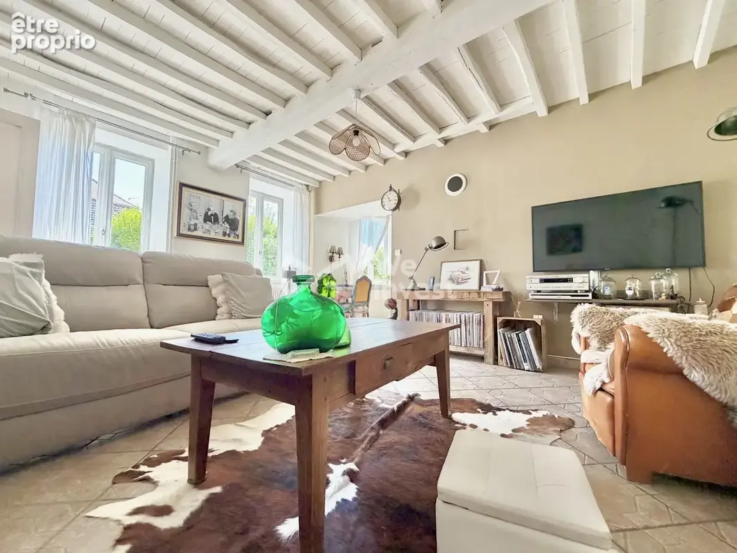 Maison 6 pièces 200 m² à vendre à Thuret (63260) - photo 4