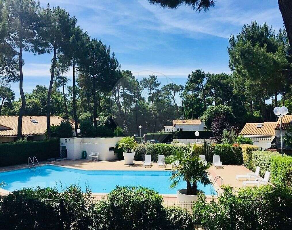 Maison à LES MATHES