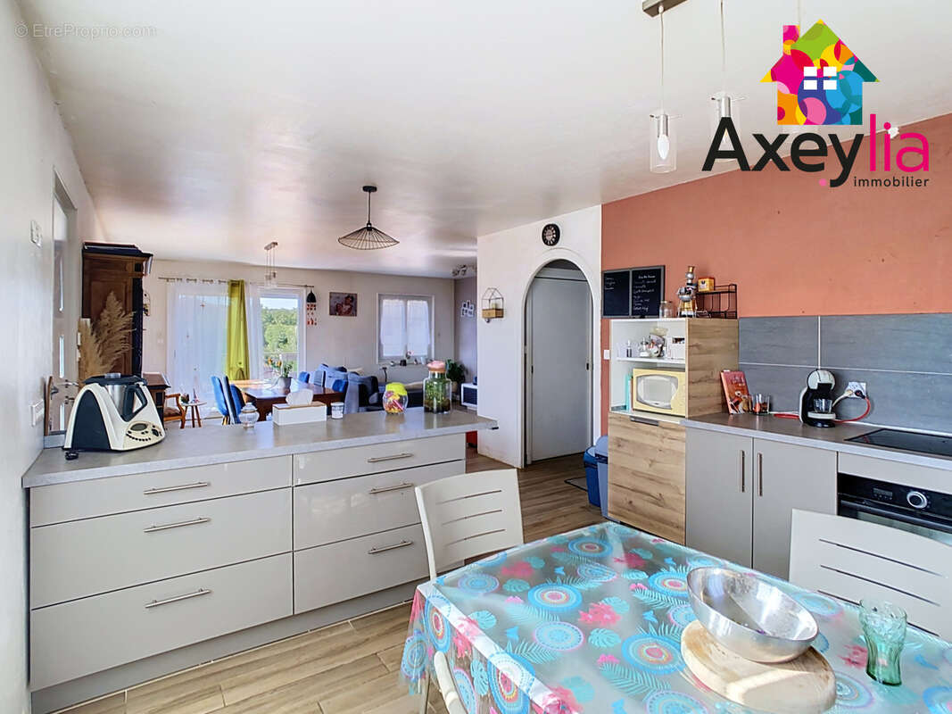 A vendre- ouches-maison 4 chambres - photo 3