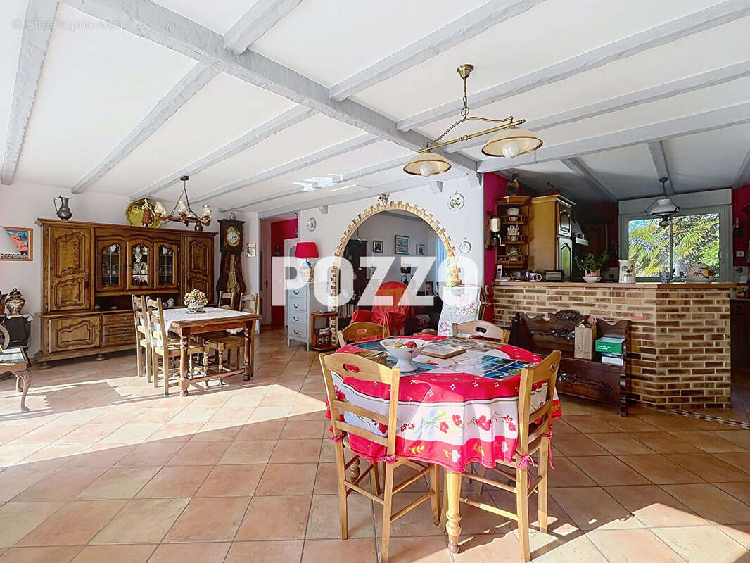 Maison à SAINT-PAIR-SUR-MER