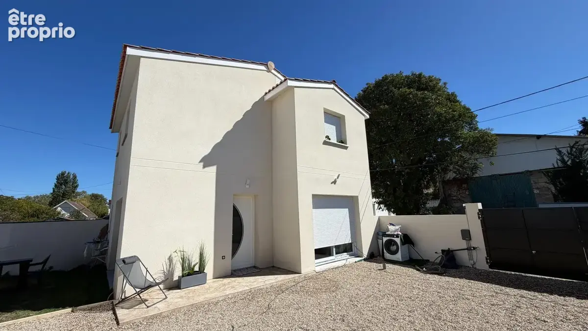 Photo 1 - Maison à AMBARES-ET-LAGRAVE