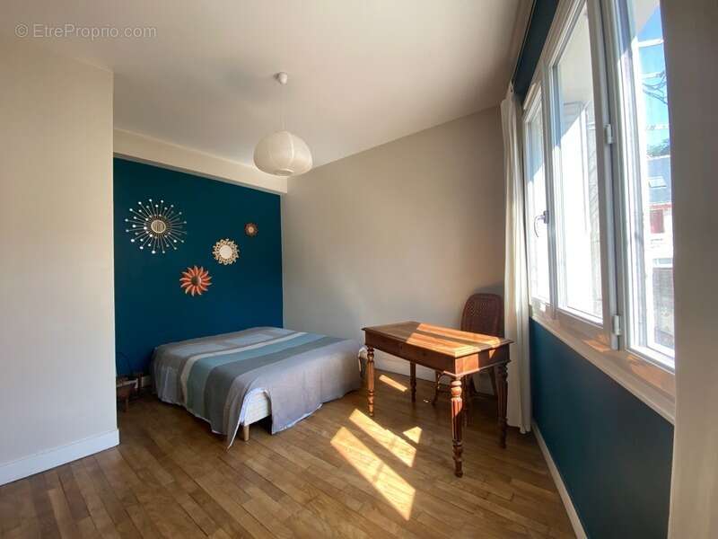 Appartement à SAINT-CYR-SUR-LOIRE