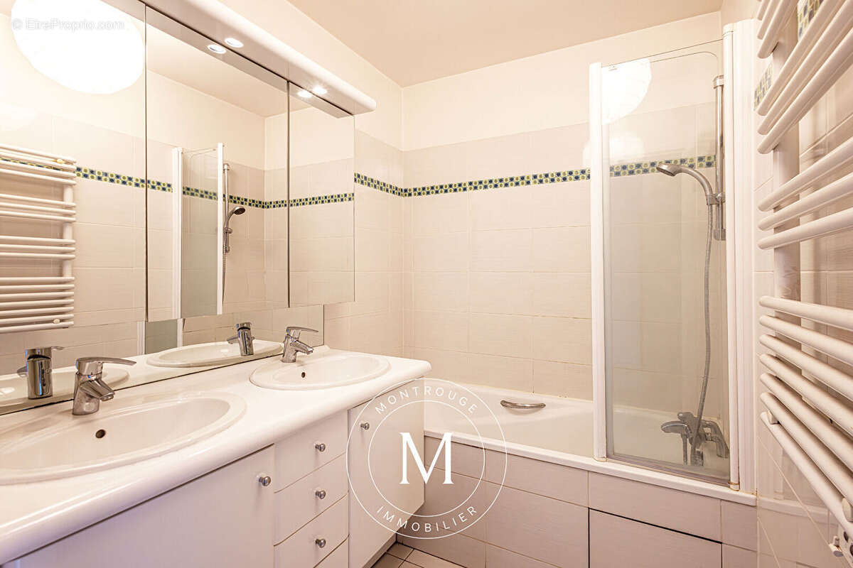 Appartement à MONTROUGE