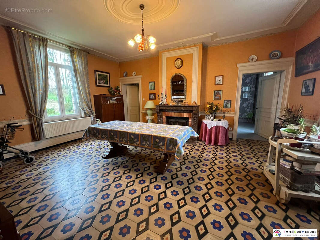 Maison à VIEIL-HESDIN