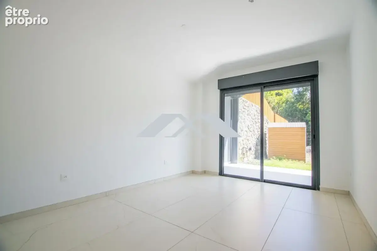 Maison 4 pièces 107 m² à vendre à Saint-Joseph (97480) - photo 8