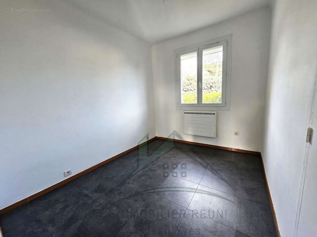 Maison à SAUSSET-LES-PINS