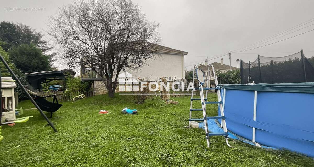 Maison à SAINT-VRAIN