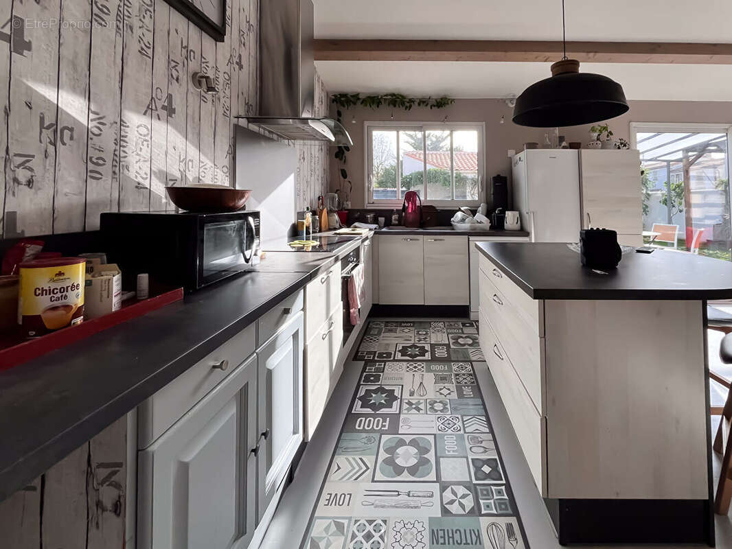 Maison à SAINTE-SOULLE