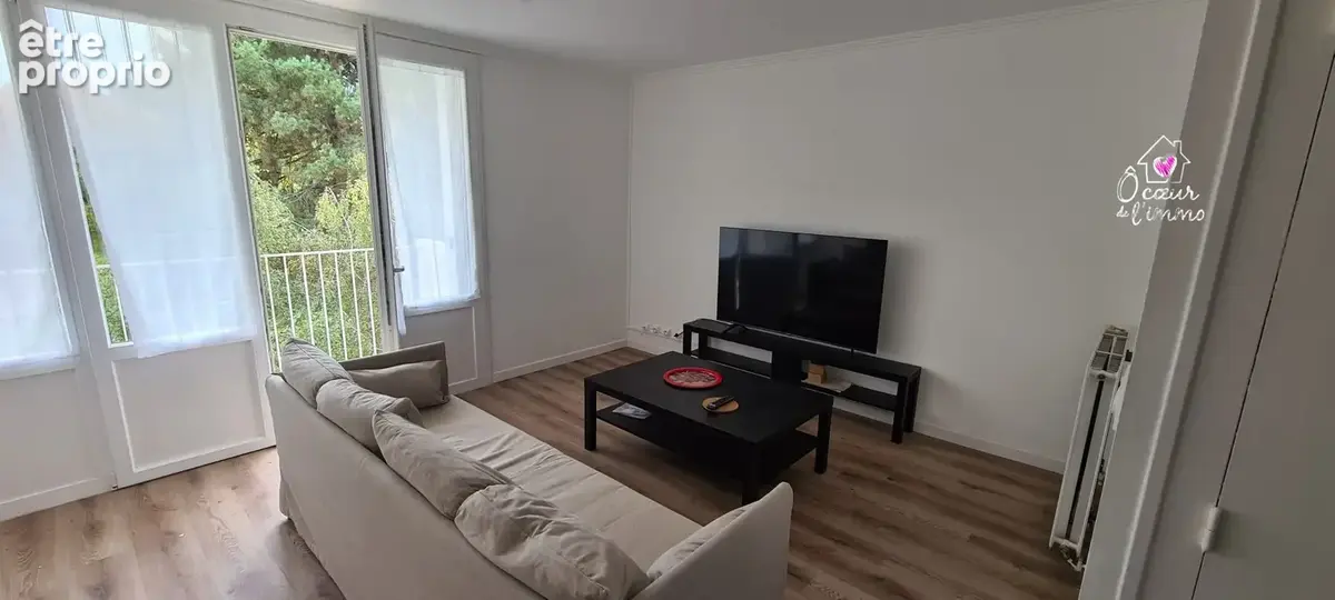 Appartement 5 pièces 70 m² à vendre à Cholet (49300) - photo 3