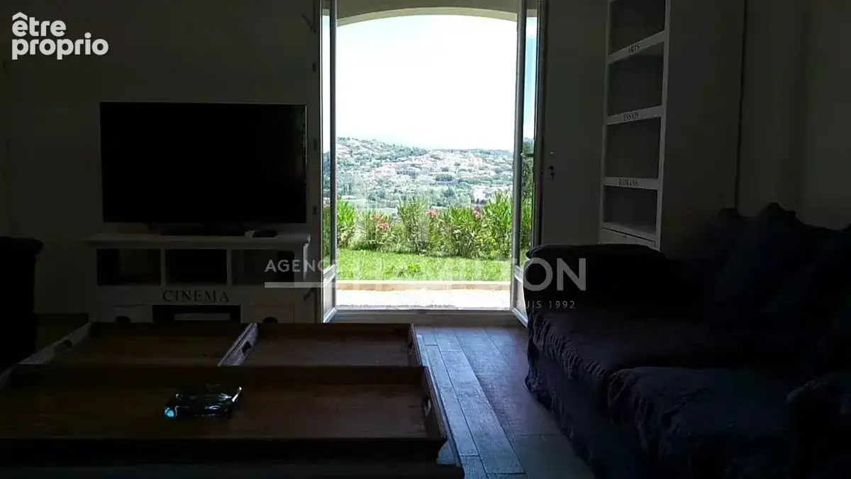 Belle villa contemporaine à Fayence, piscine et vue panoramique - photo 18