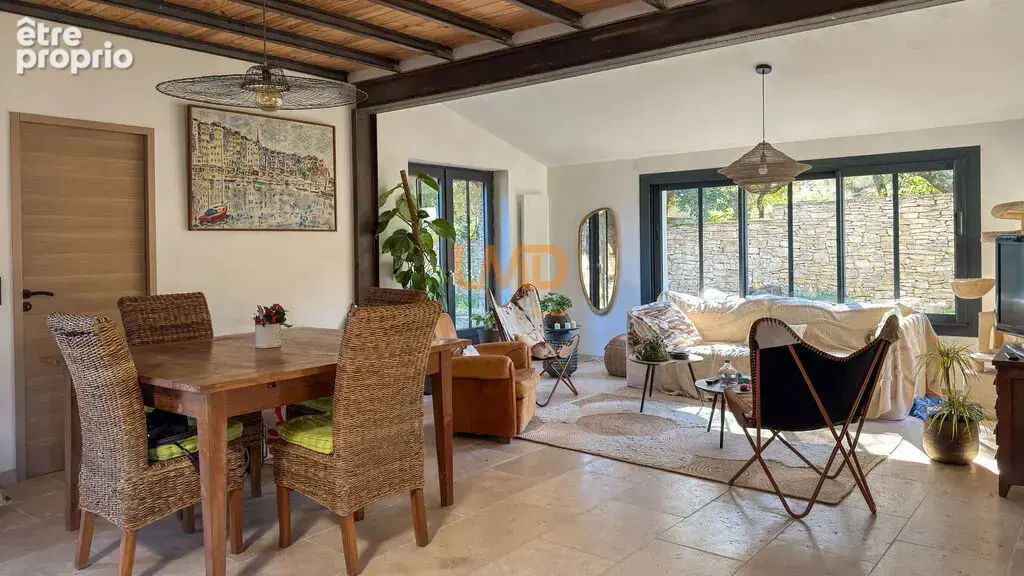 Maison atypique, charme de la pierre et environnement paisible - photo 7