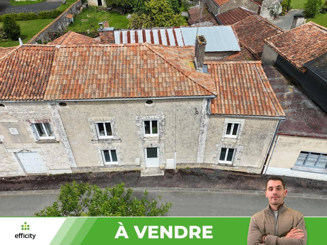 Maison à MASSOGNES