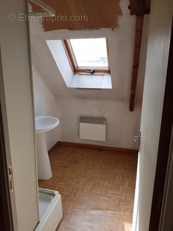 Maison à ETREAUPONT