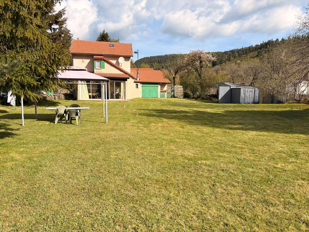 Maison à LA BASTIDE-PUYLAURENT