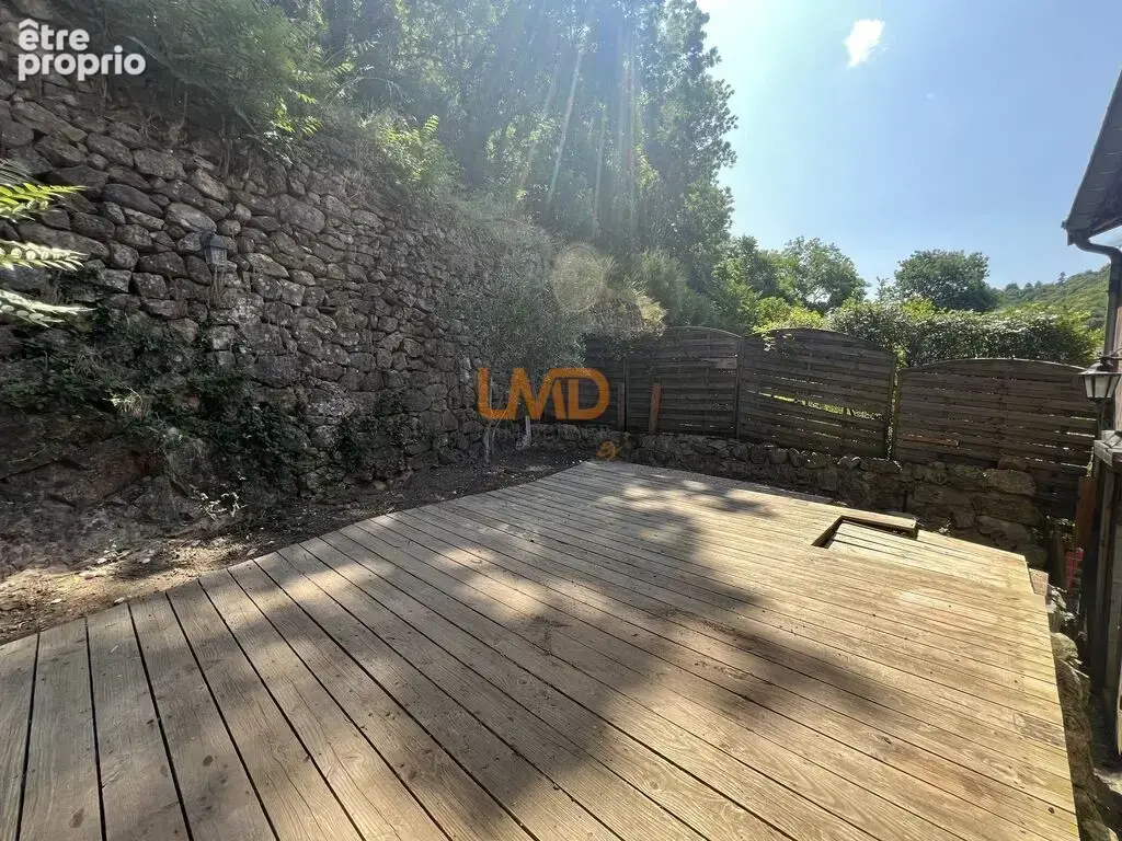Maison rénovée avec grand garage et terrasse – Antraigues-sur-Vo - photo 18