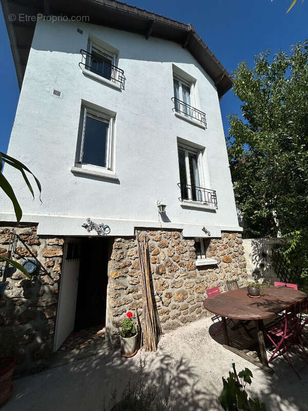 Maison à ROSNY-SOUS-BOIS