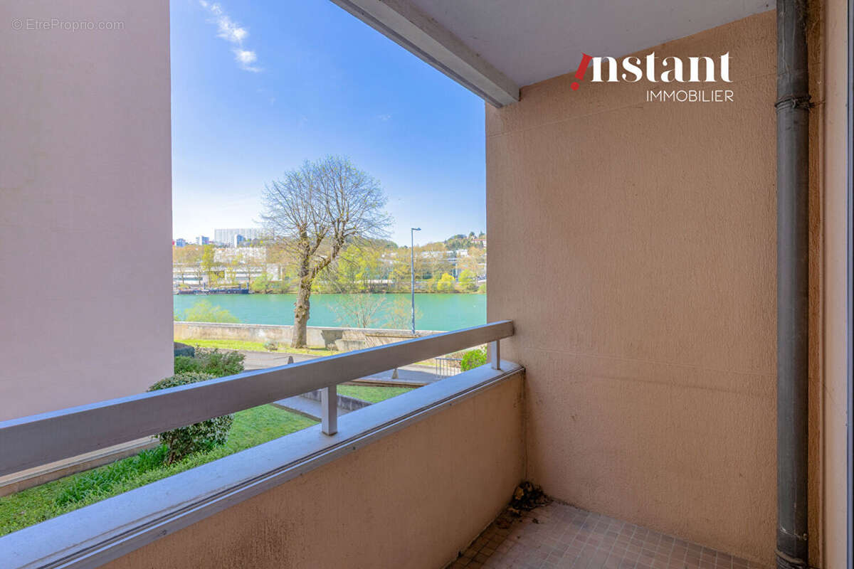 Appartement à LYON-4E