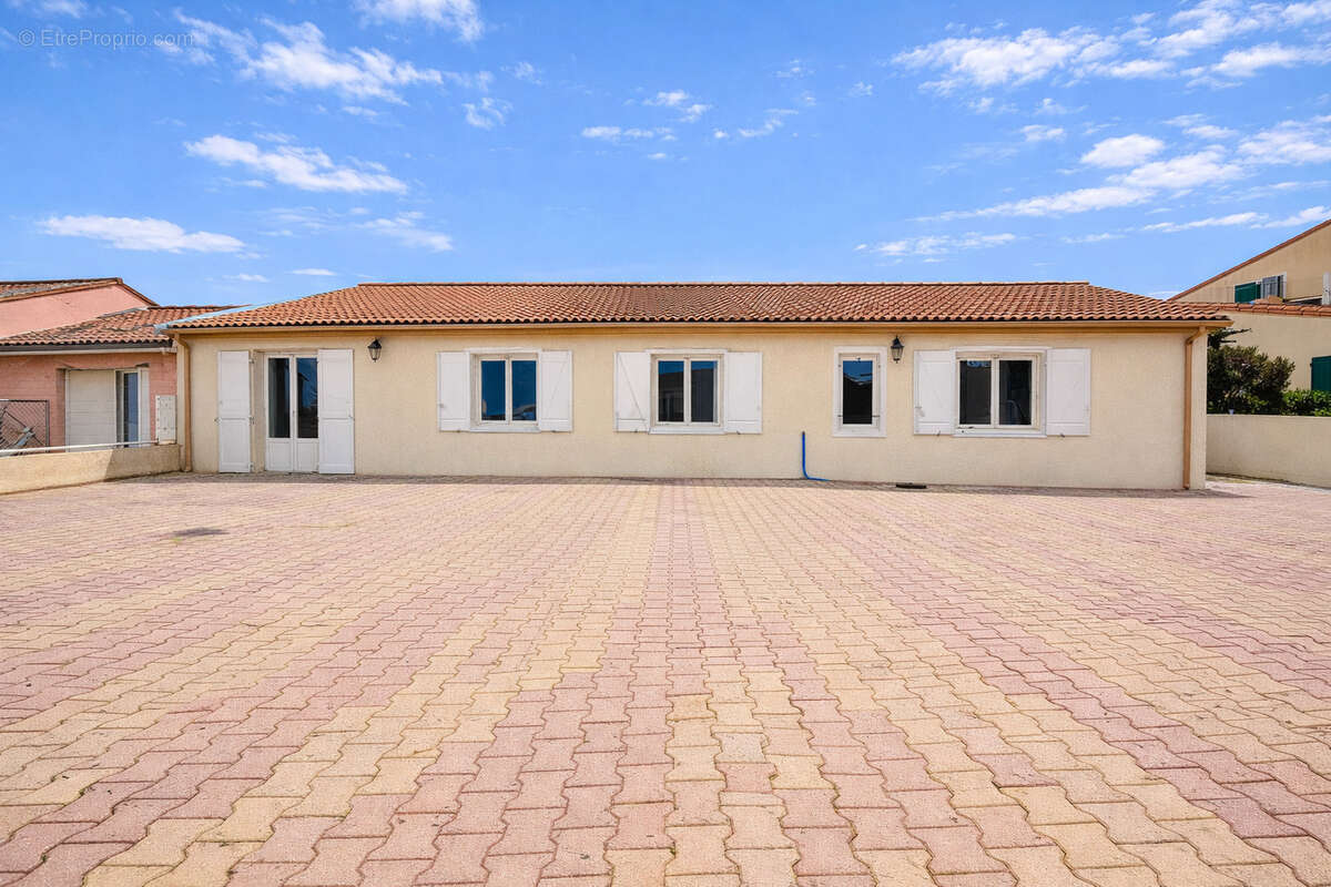 Maison à SAINT-GILLES