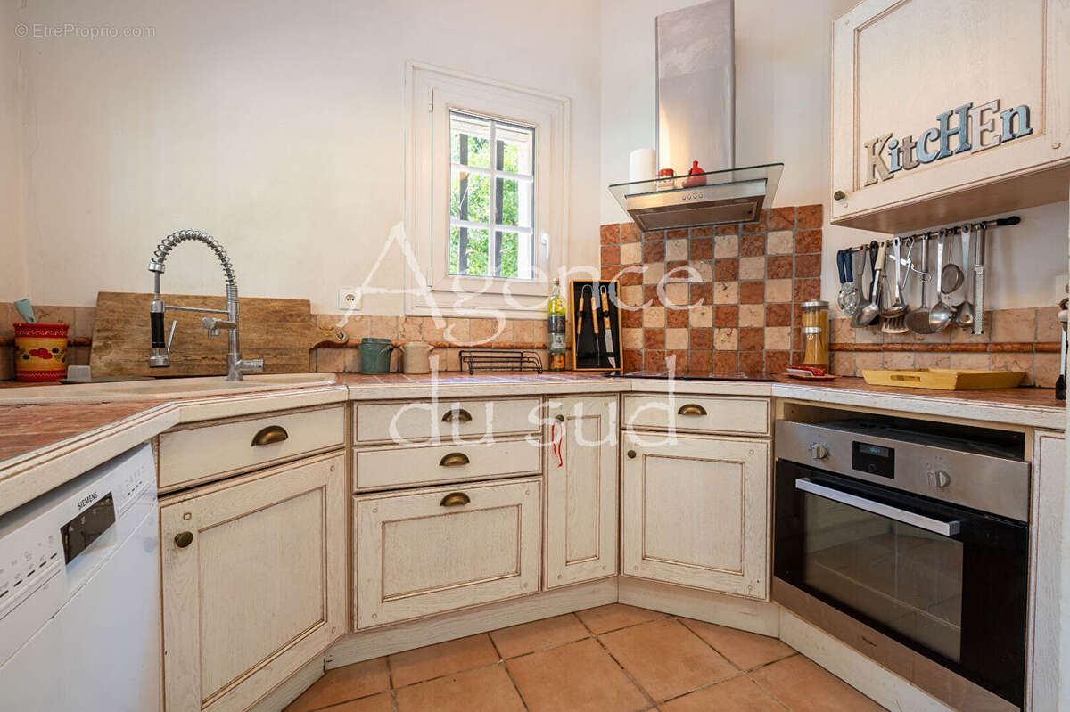 Maison à CADOLIVE