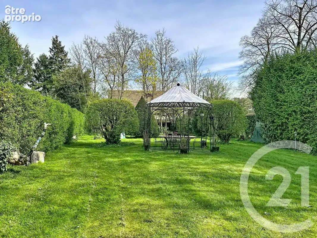 Maison 10 pièces 263 m² à vendre à Chartres (28000) - photo 11