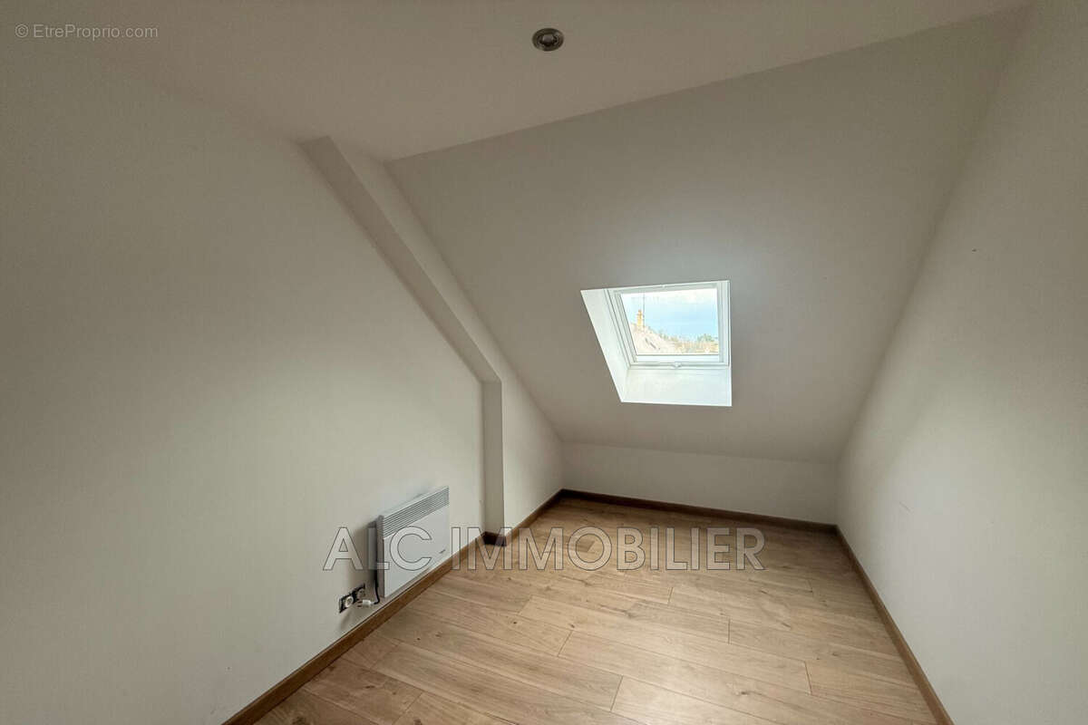 Maison à MAROLLES-LES-BRAULTS