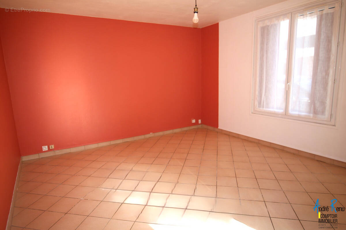 Maison à SAINT-GEORGES-DE-DIDONNE